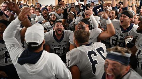 UNH football team